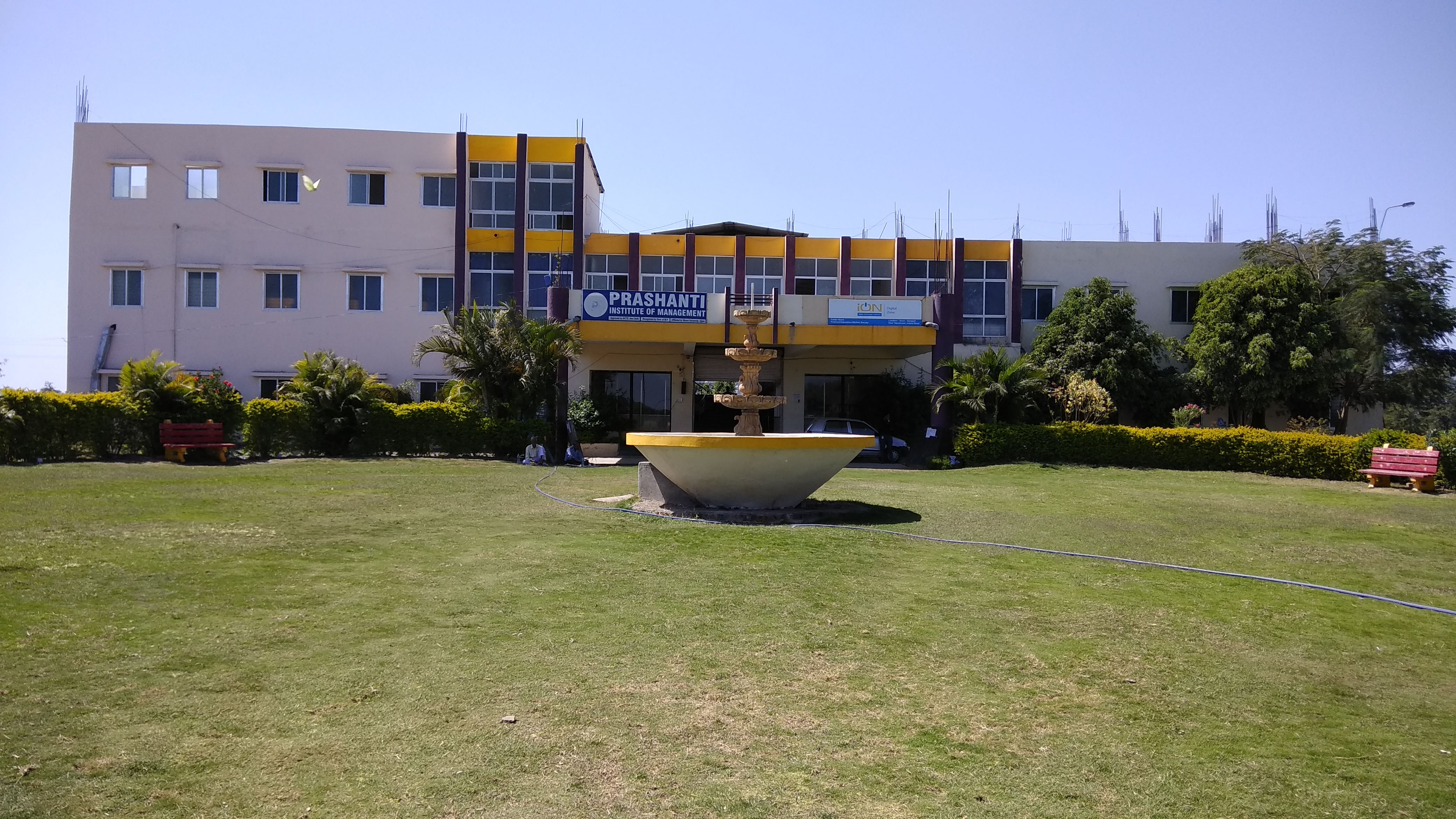 Prashanti Institute of Technology & Science Ujjain